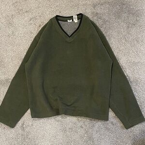 Vintage GAP 90s Men's Dark Green V-Neck pullover Fleece